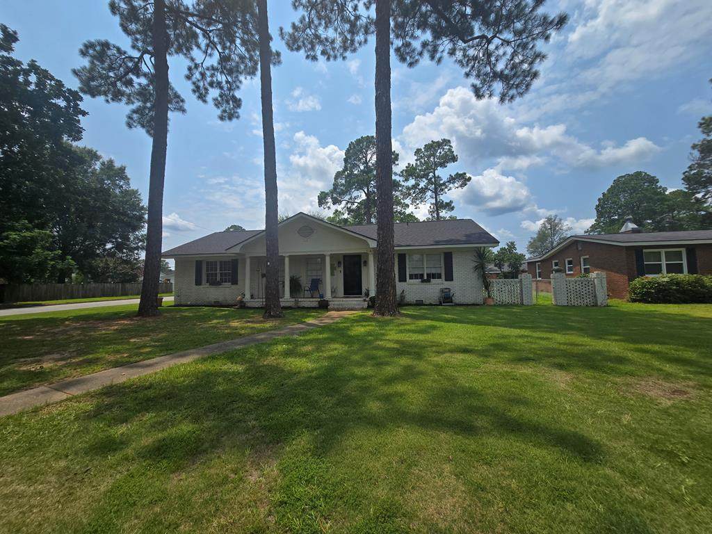 2101 Robinhood Road - Photo 1