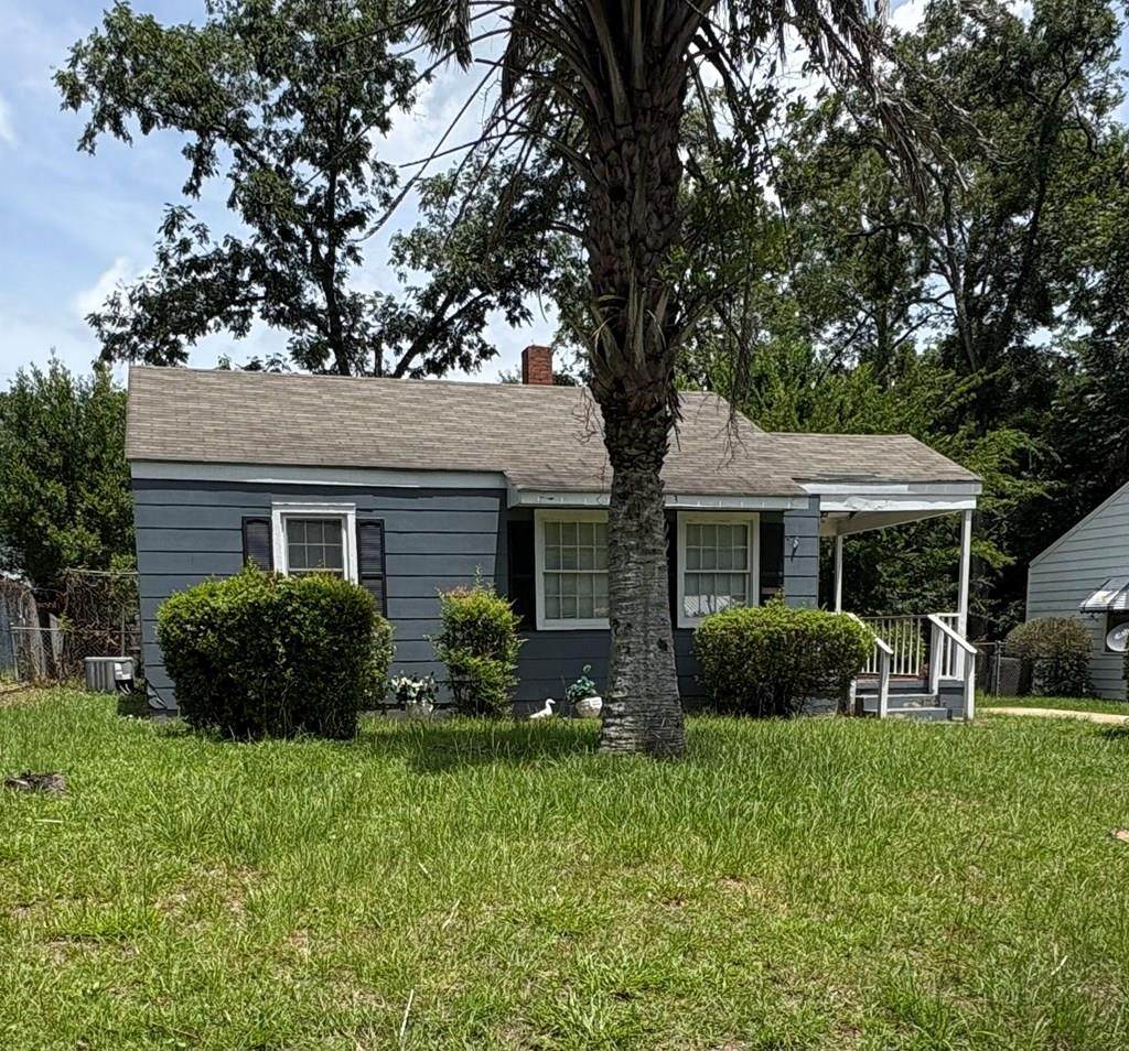 513 Robinson Avenue - Photo 1