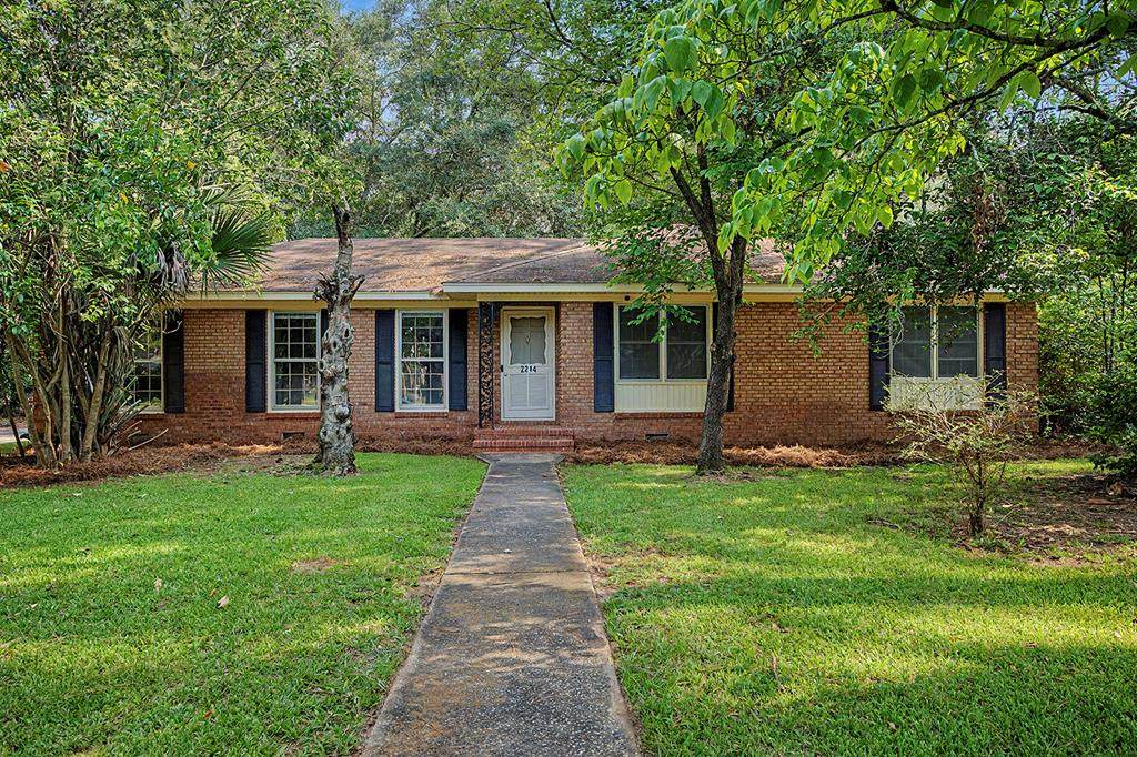 2214 Stuart Avenue - Photo 1