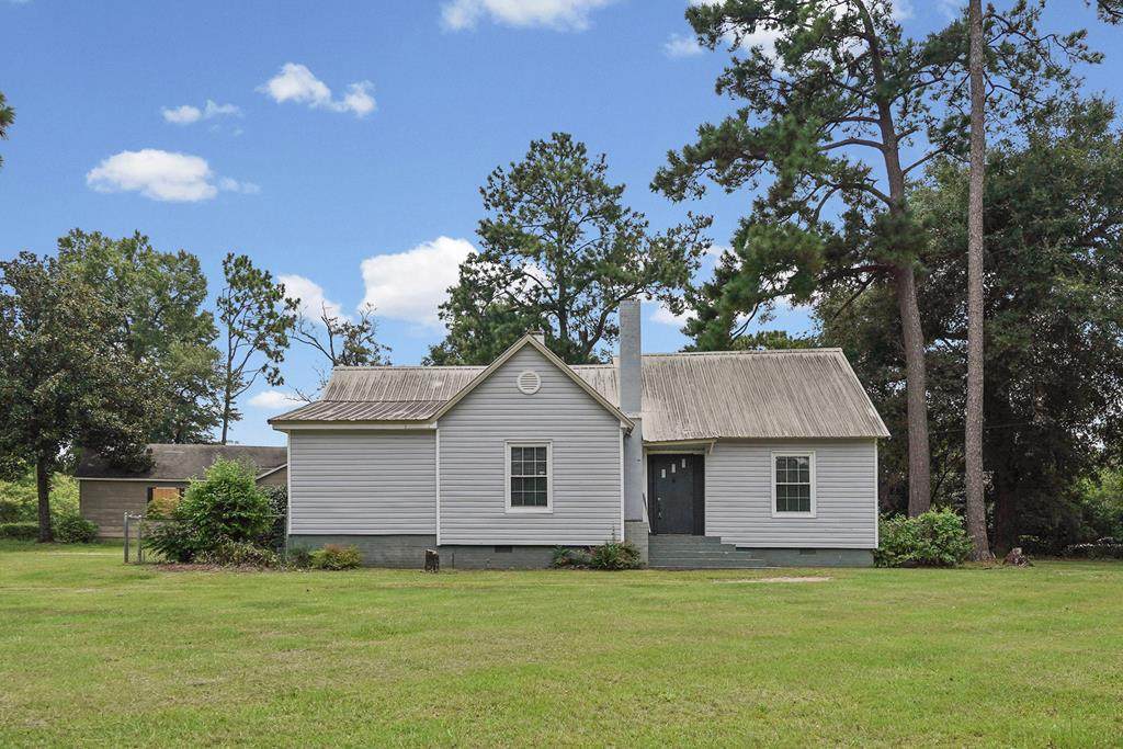 1114 Baker Avenue - Photo 1