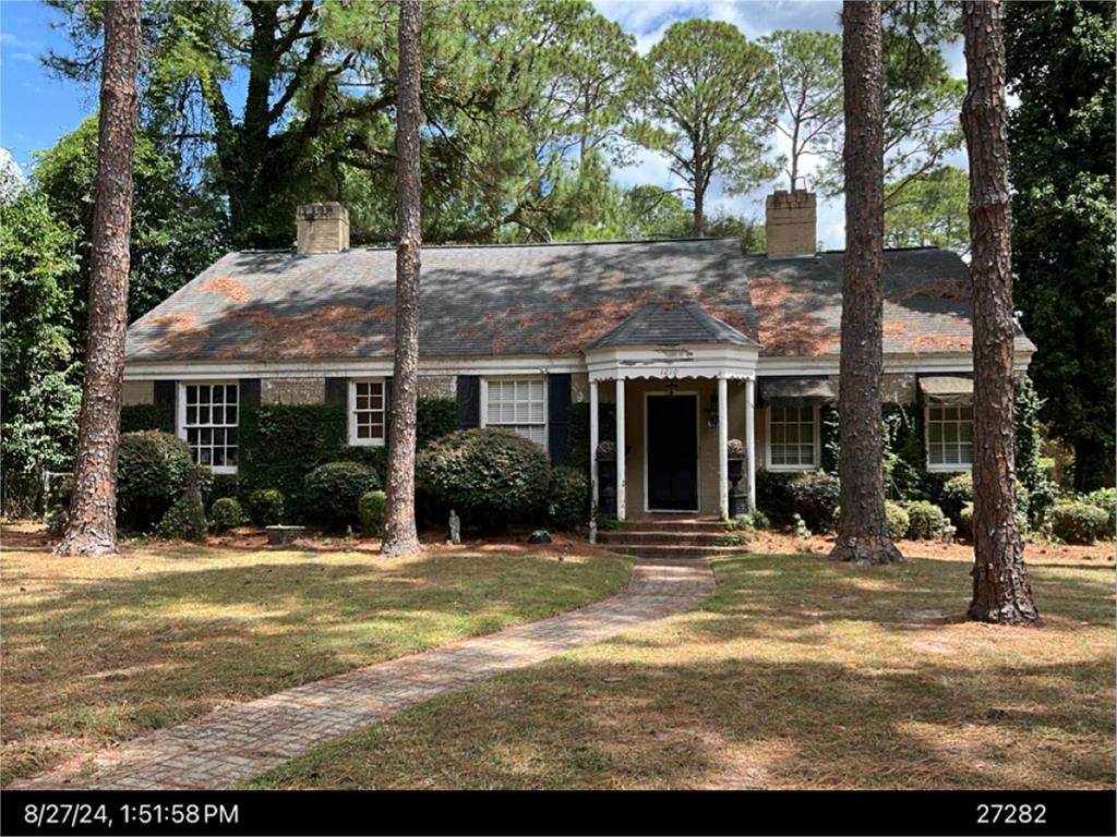 1210 N Van Buren - Photo 1