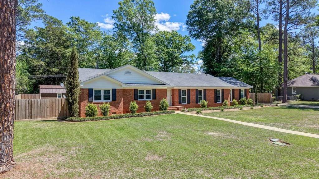 610 Summit Drive - Photo 1