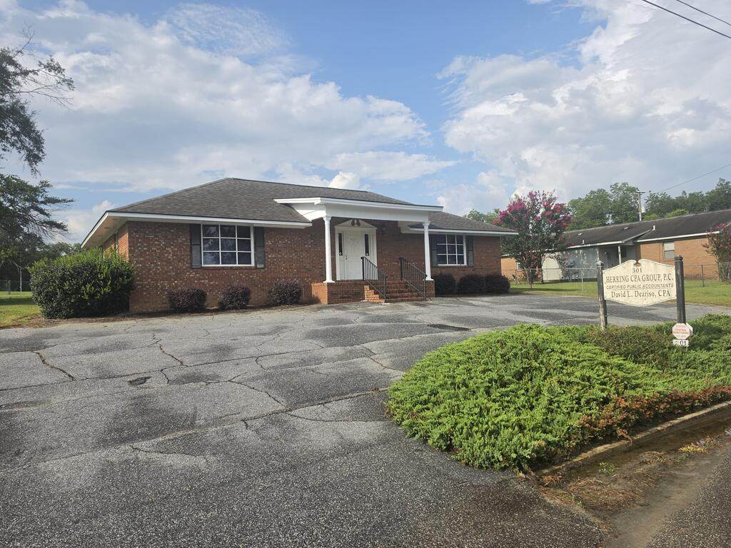301 Willingham Street - Photo 1