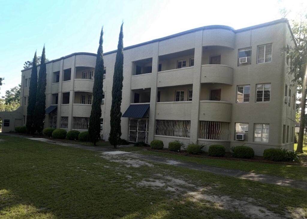 416 Tift Avenue - Photo 1