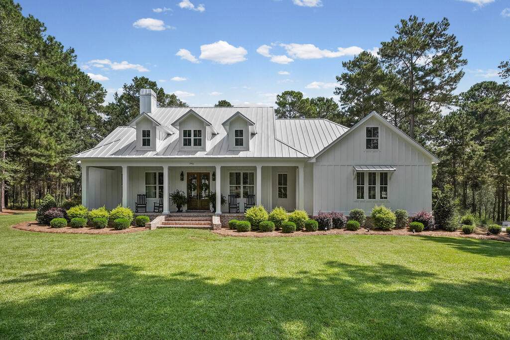 346 Dixie Road - Photo 1