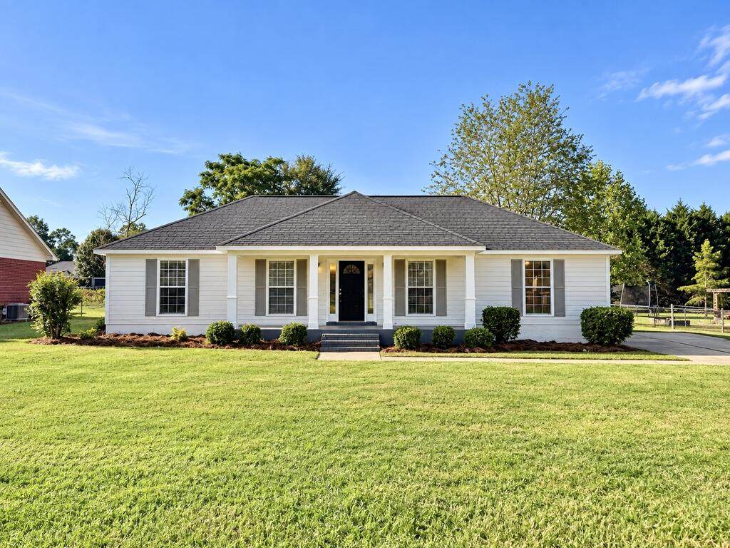 106 Victorian Court - Photo 1