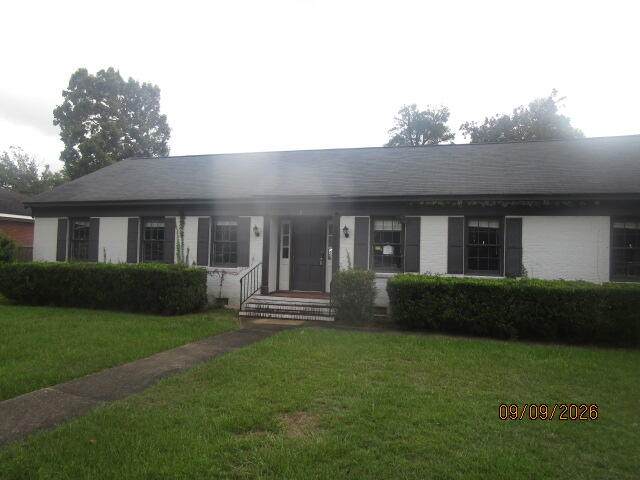 412 Forest Glen Drive - Photo 1