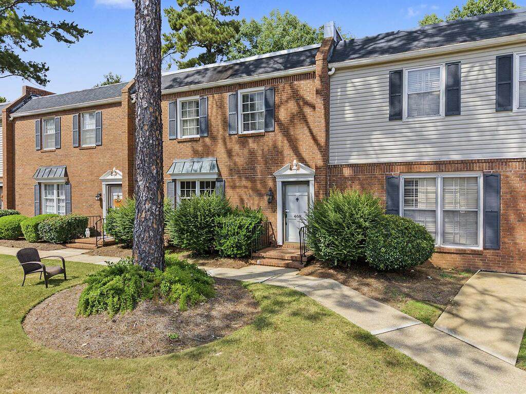 468 Kingswood Court - Photo 1