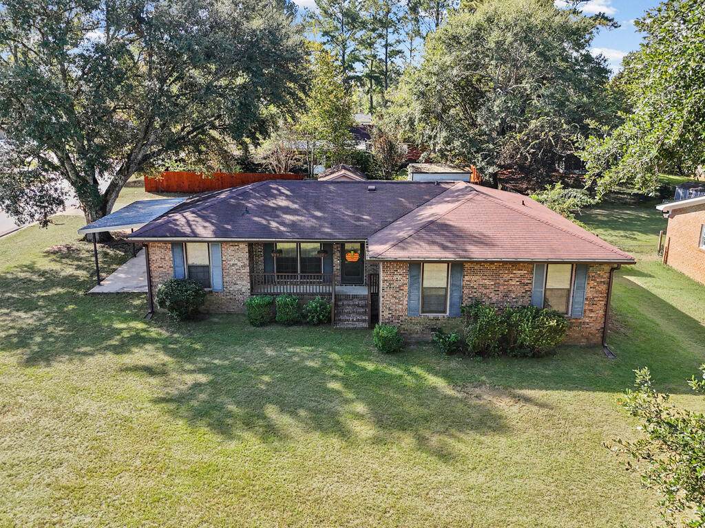 139 Kinchafoonee Creek Drive - Photo 1