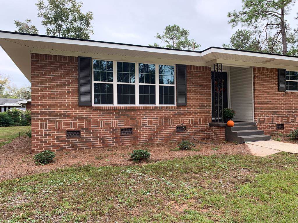 1620 Stuart Avenue - Photo 1
