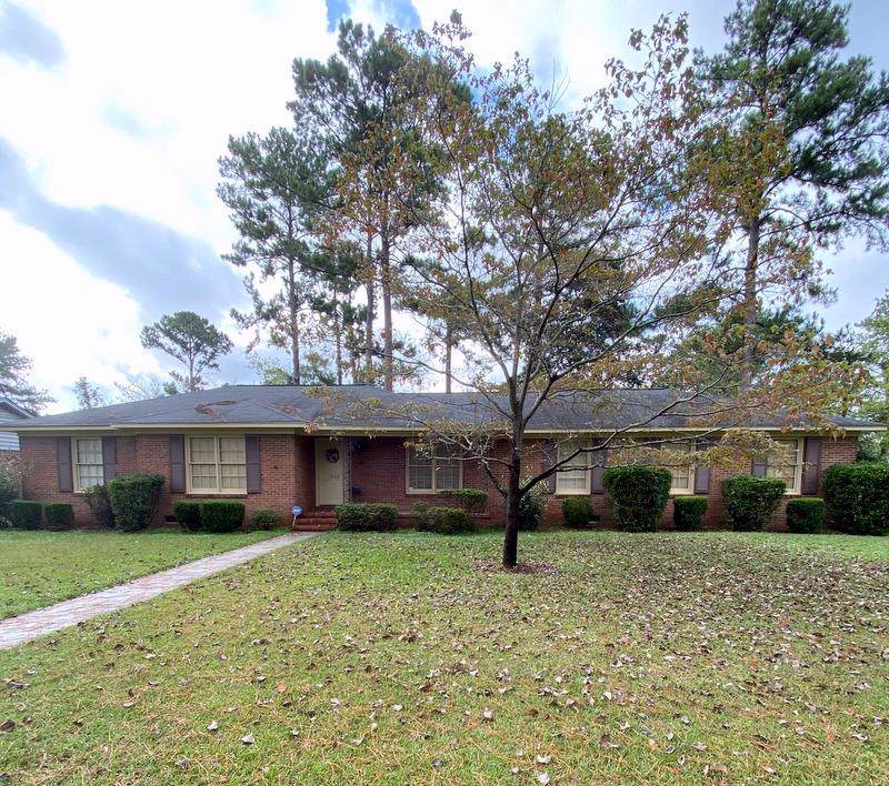 1502 Tenth Ave - Photo 1