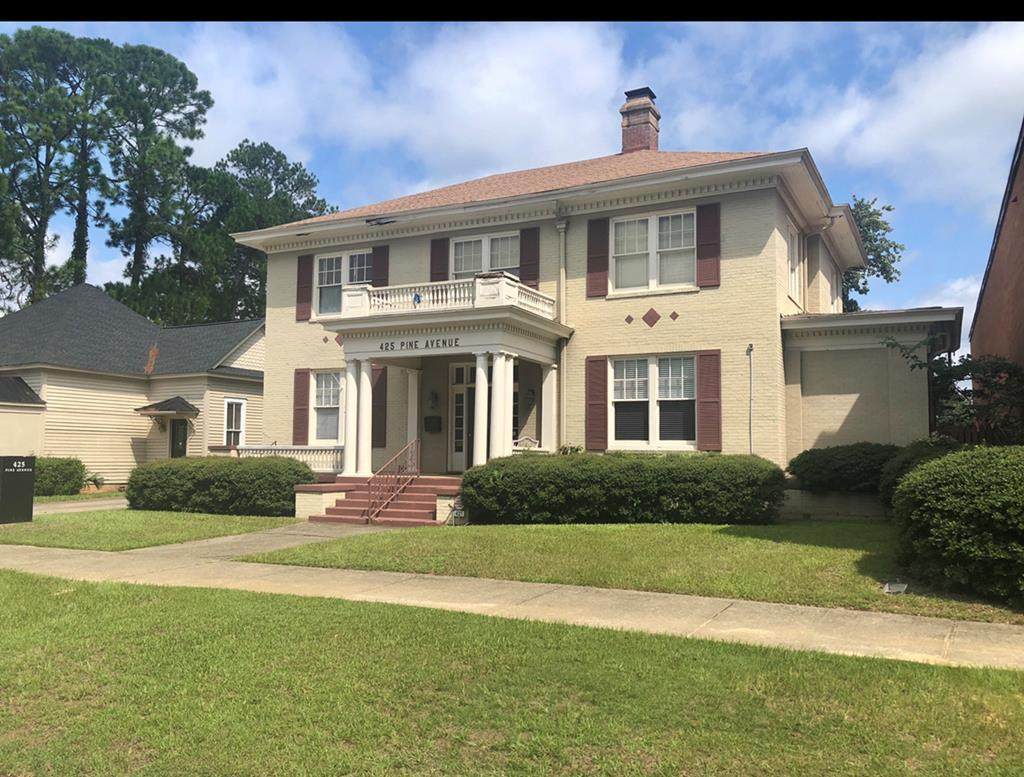 425 Pine Ave - Photo 1
