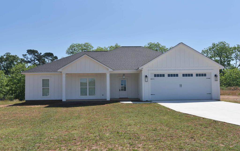 328 Ambleside Drive - Photo 1
