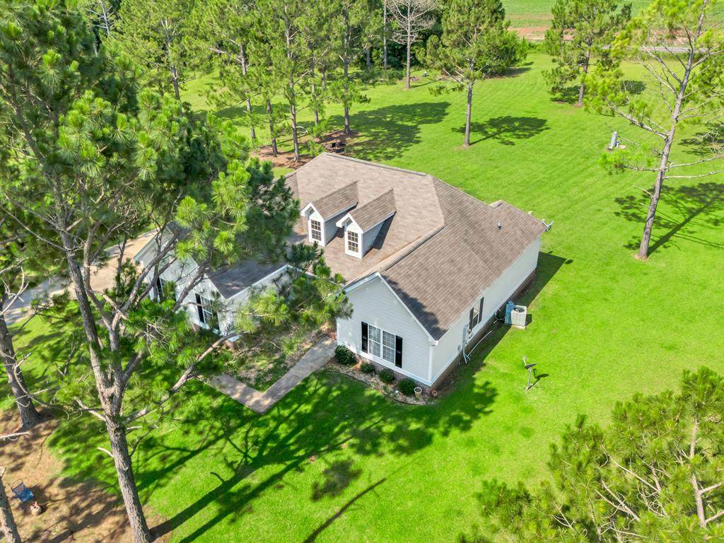 106 Canvasback Drive - Photo 1