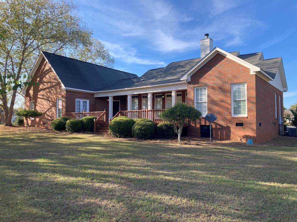 1800 Regalwood Drive - Photo 1