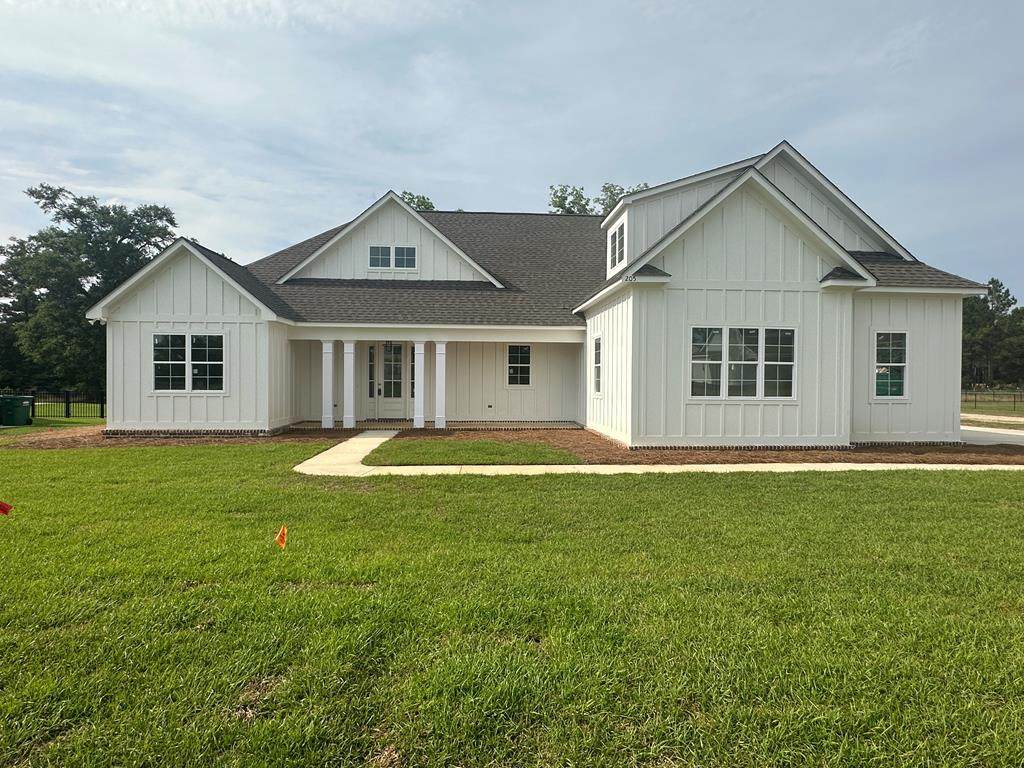 205 Thistledown Drive - Photo 1