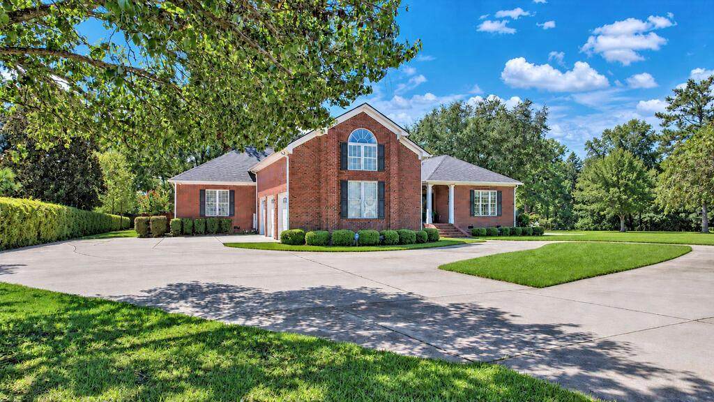 1010 River Pointe Drive - Photo 1