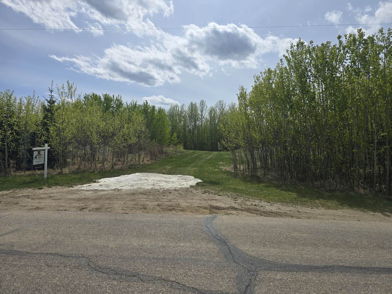  Lakeside Drive - Photo 1