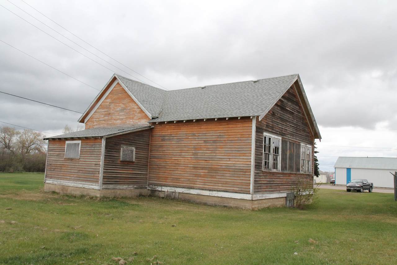 https://bt-photos.global.ssl.fastly.net/alberta/1280_boomver_1_43690142-2.jpg