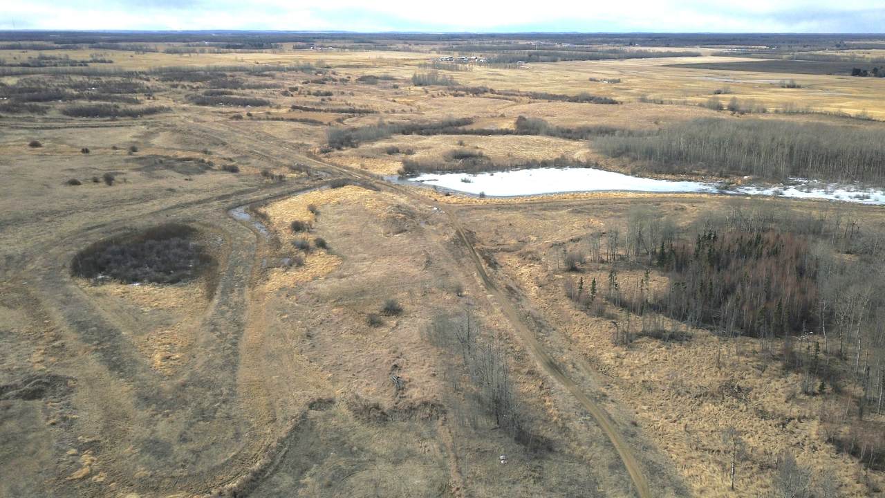 https://bt-photos.global.ssl.fastly.net/alberta/1280_boomver_1_44017230-2.jpg