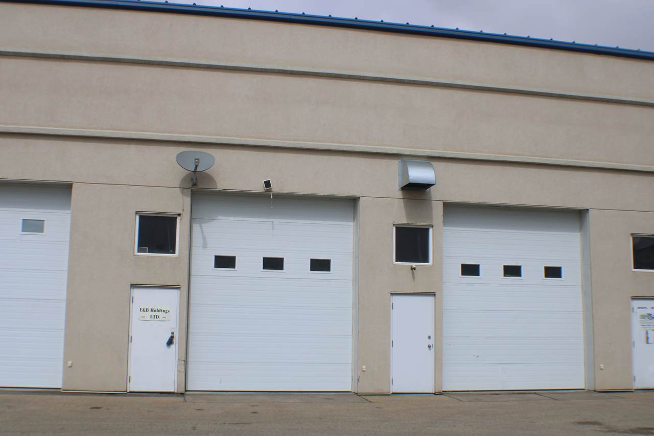 Boulder Blvd - Photo 1