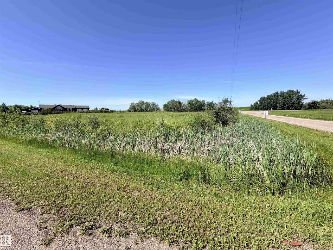 https://bt-photos.global.ssl.fastly.net/alberta/1280_boomver_3_E0002421-2.jpg