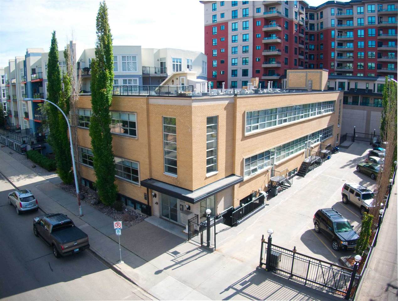 205 10123 112 Street - Photo 1