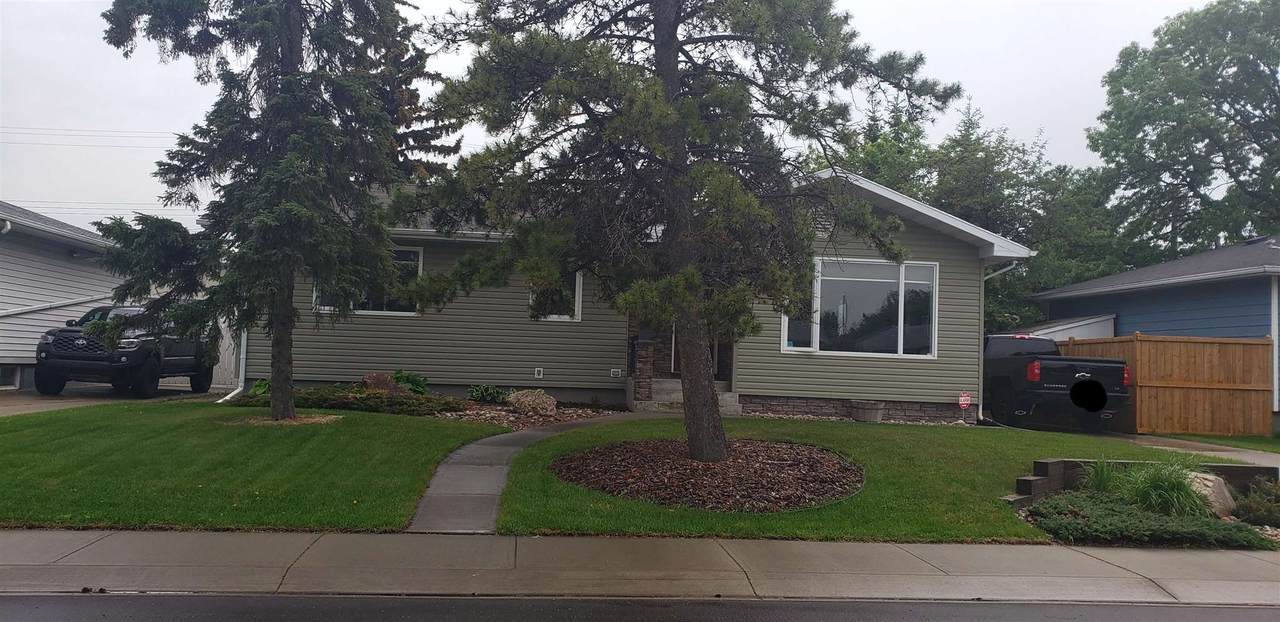 15929 95 Avenue - Photo 1