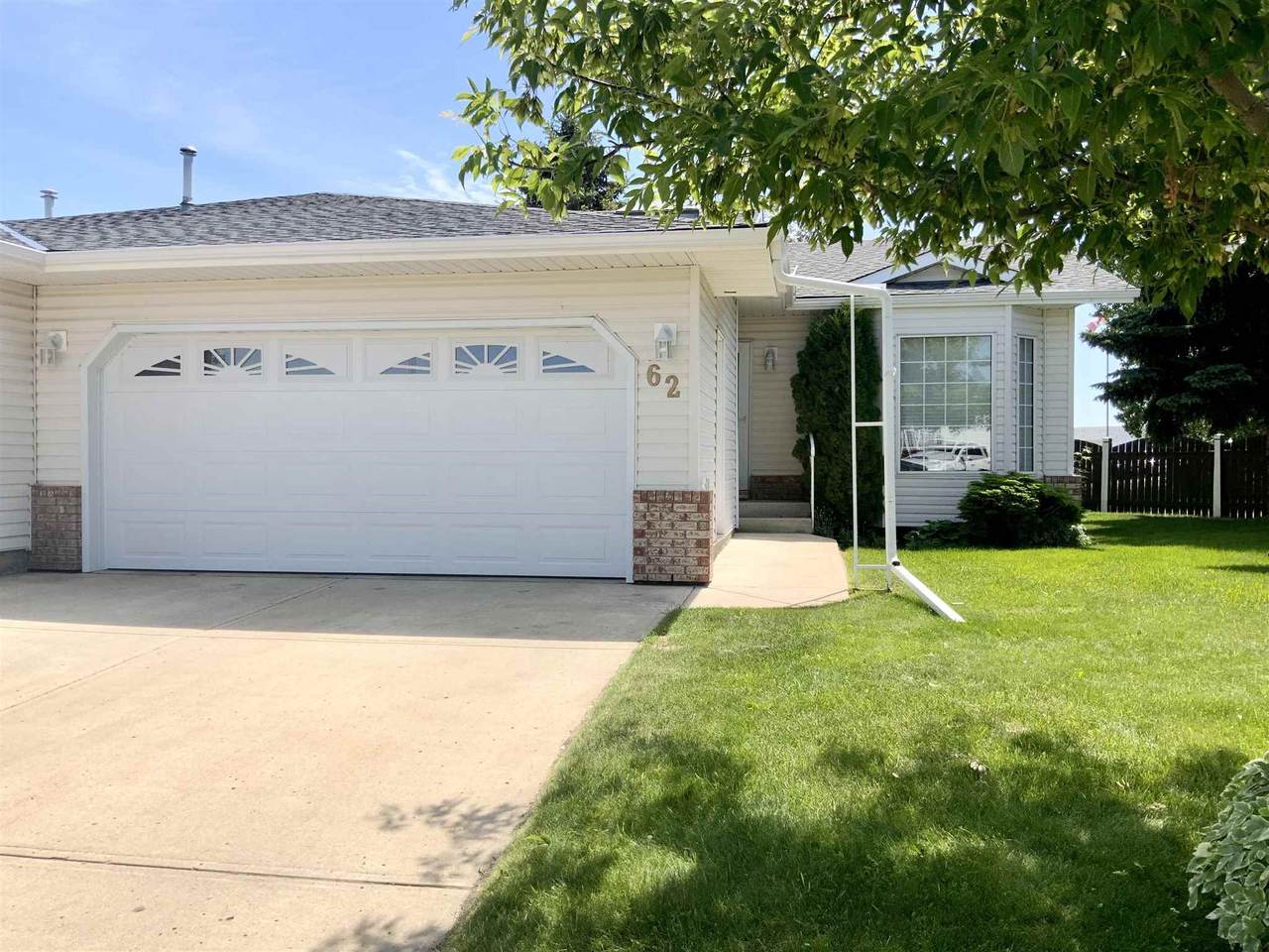 62 4410 52 Avenue - Photo 1