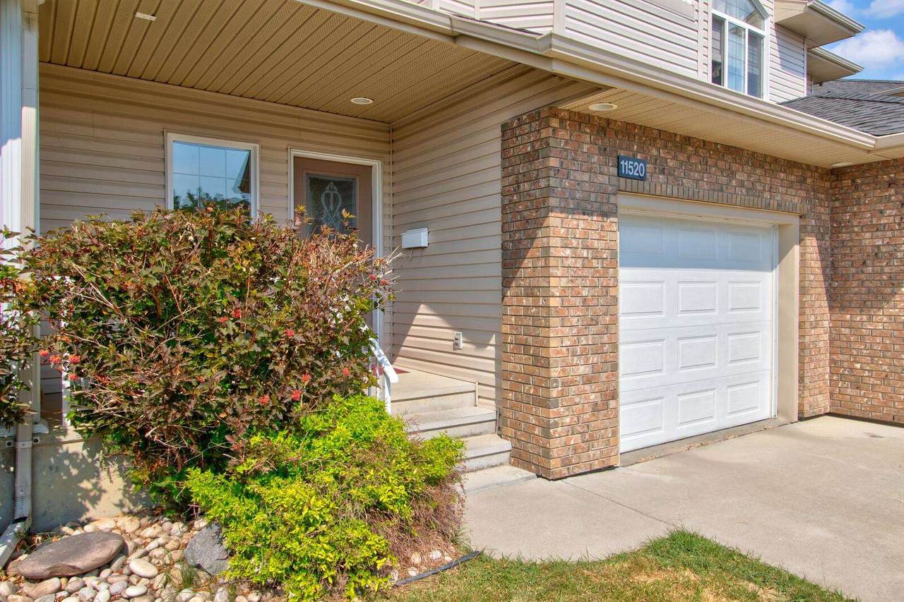 11520 11 Avenue - Photo 1