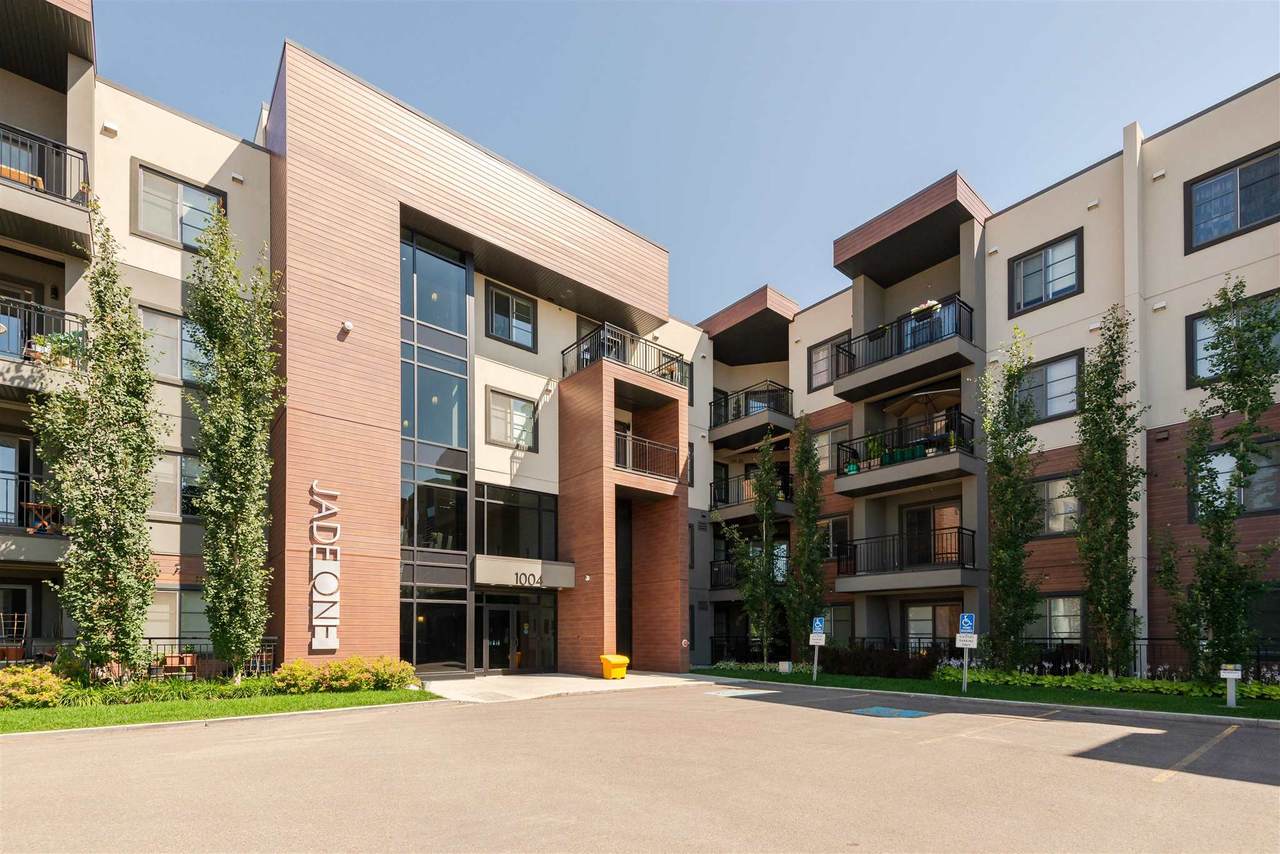 213 1004 Rosenthal Boulevard - Photo 1