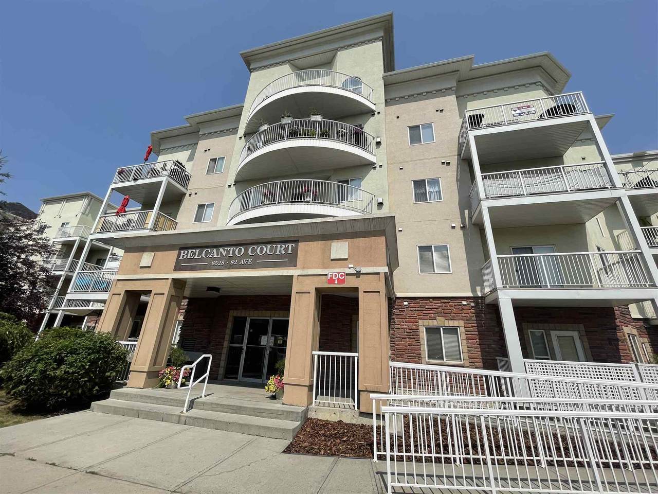 225 8528 82 Avenue - Photo 1