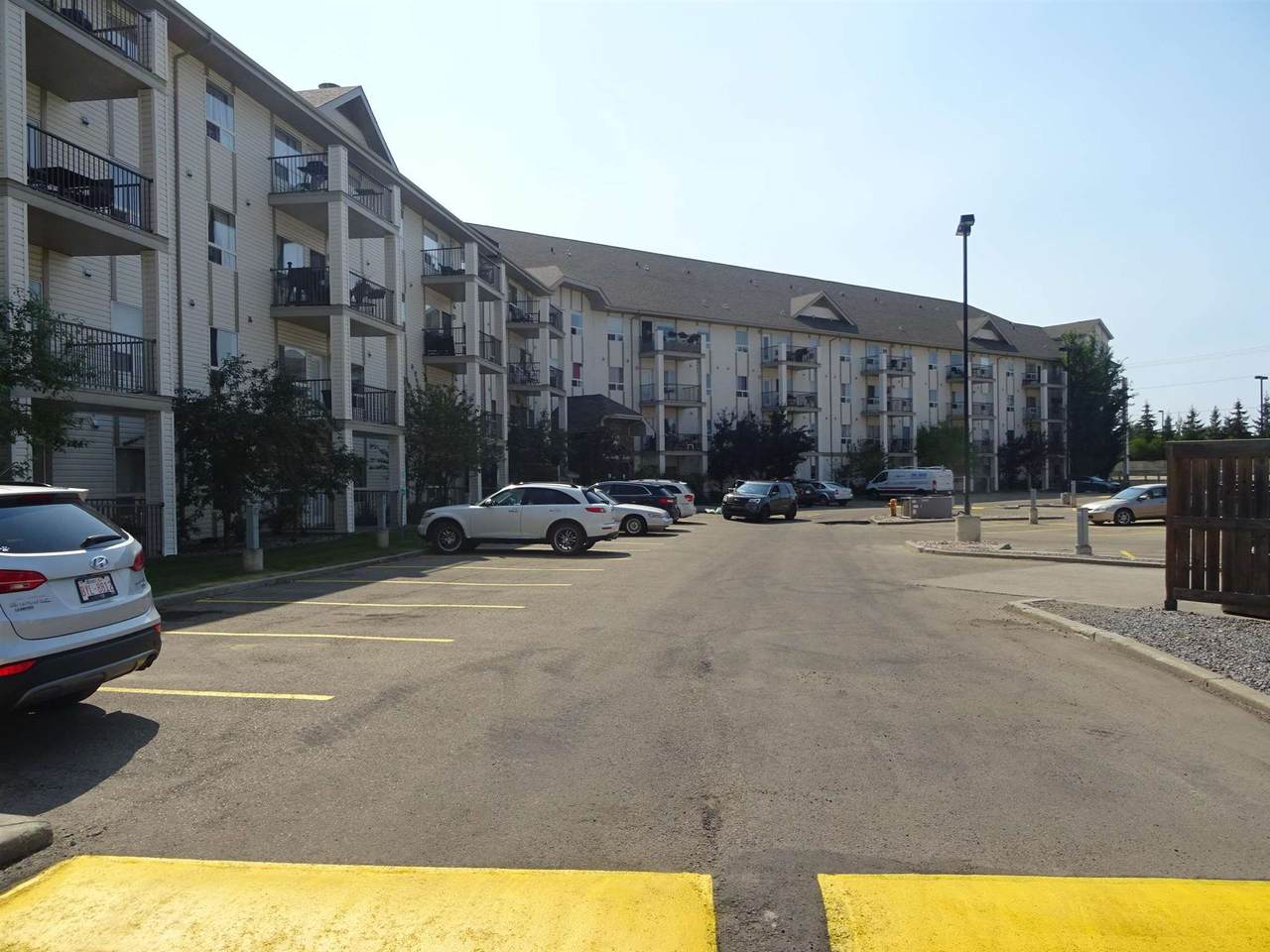 2220 320 Clareview Station Drive - Photo 1