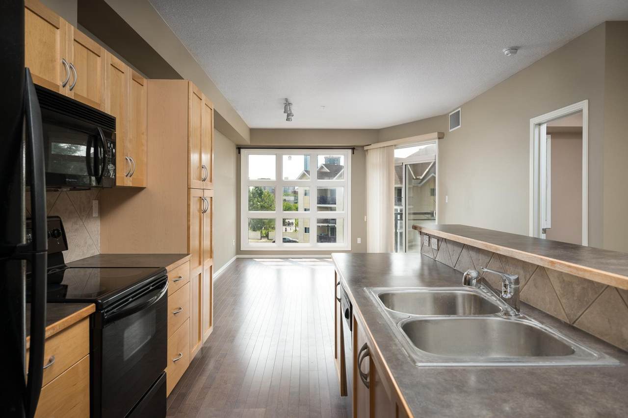 305 11933 106 Avenue - Photo 1