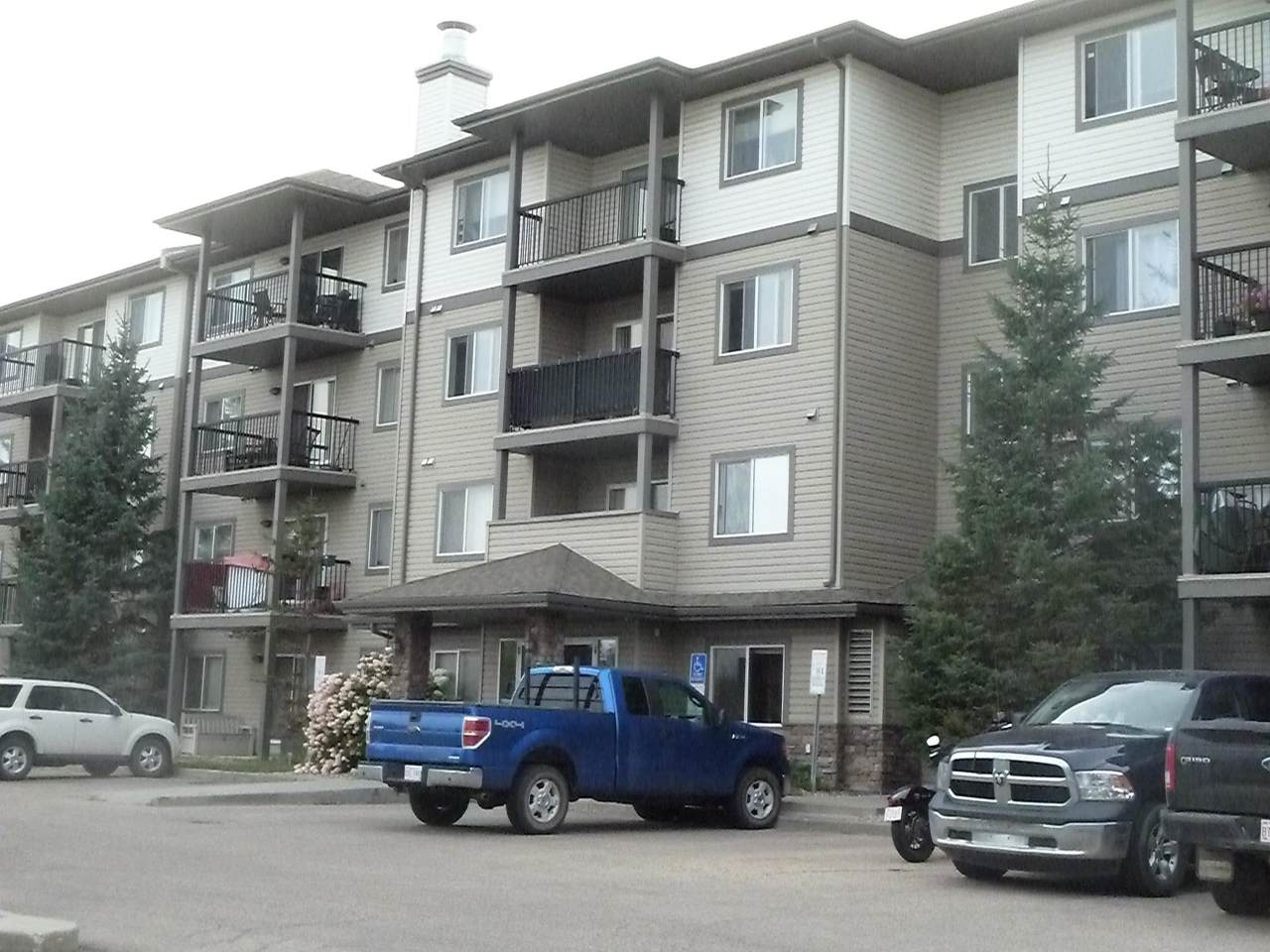 232 1180 Hyndman Road - Photo 1