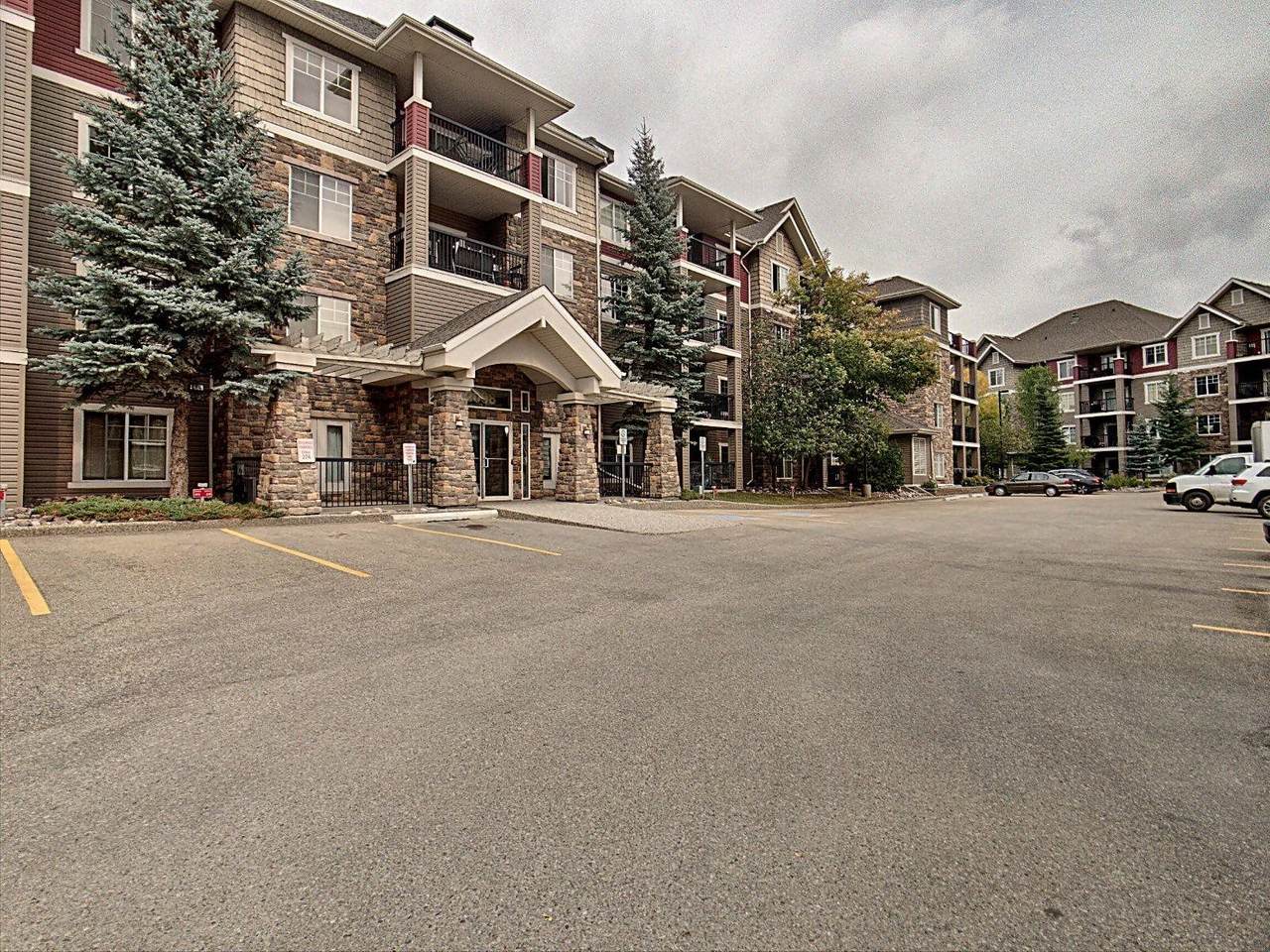 428 2098 Blackmud Creek Drive - Photo 1