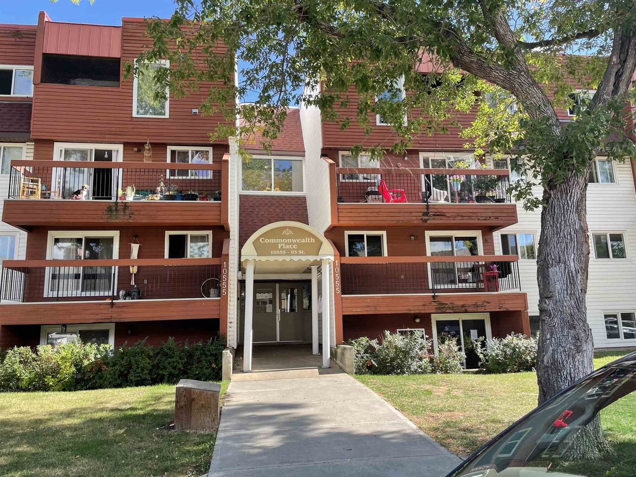 216 10555 93 Street - Photo 1