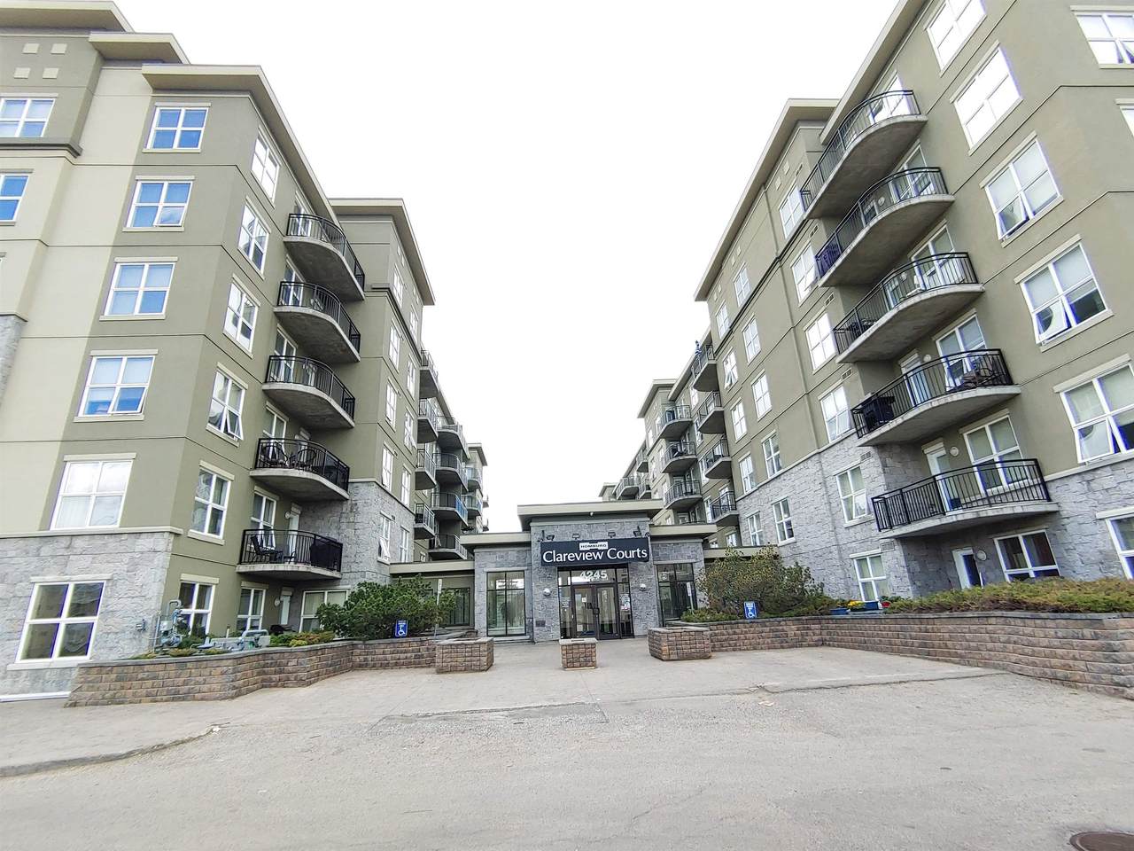 2-501 4245 139 Avenue - Photo 1