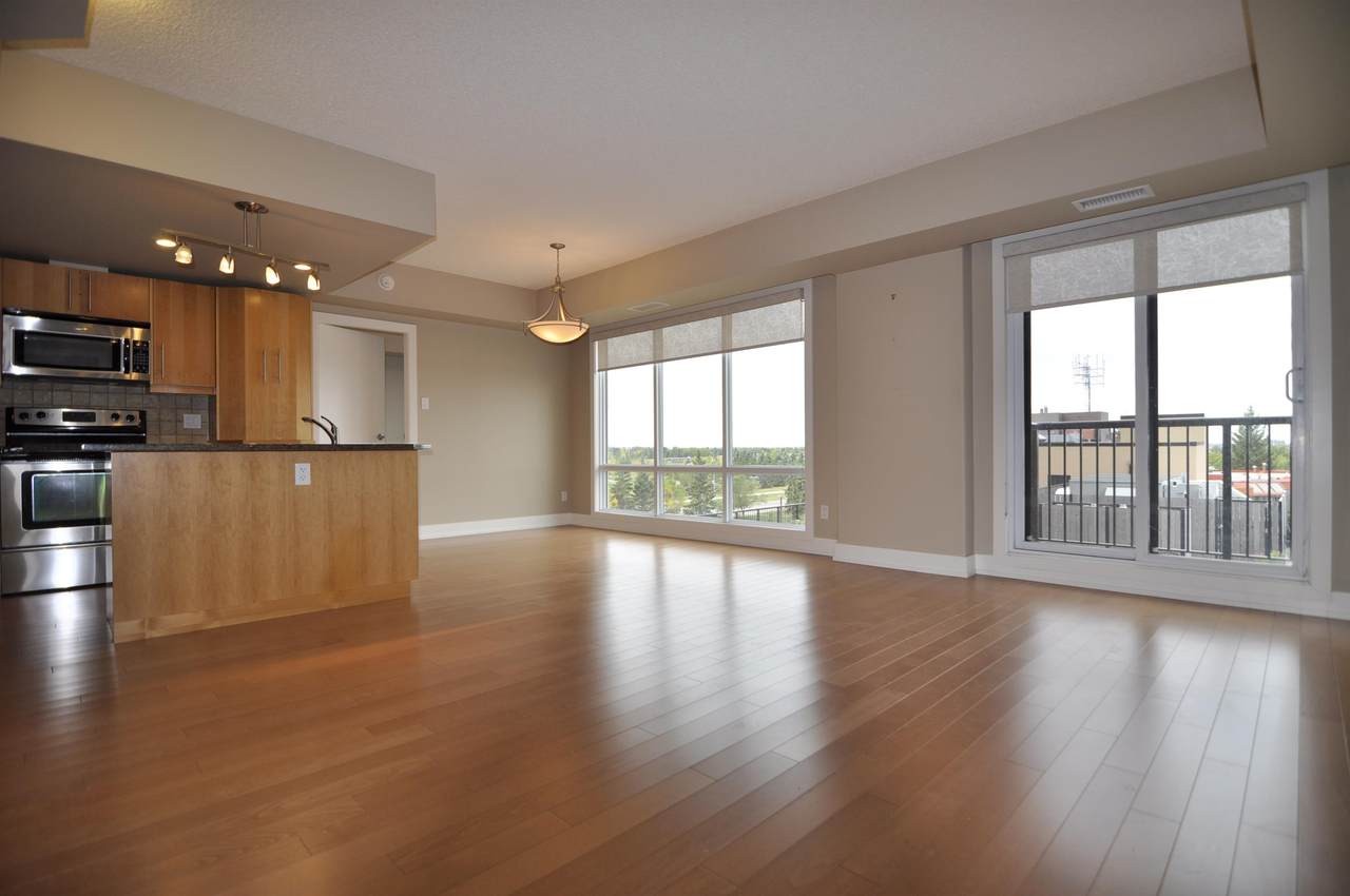 501 6608 28 Avenue - Photo 1