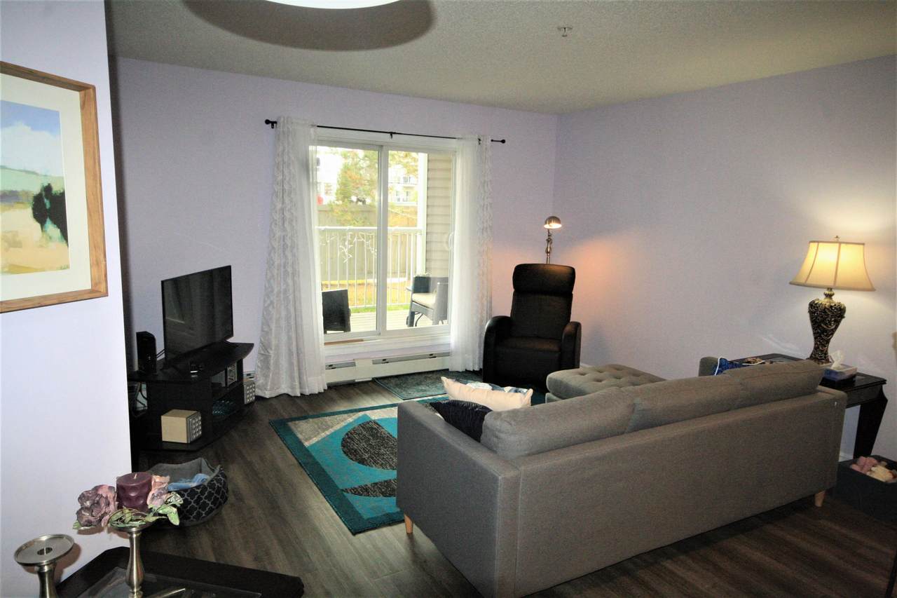 109 4403 23 Street - Photo 1