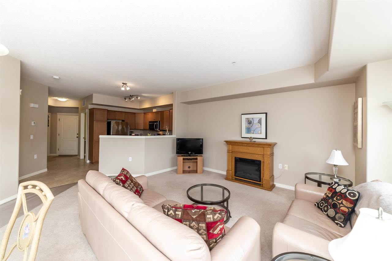 234 45 Inglewood Drive - Photo 1