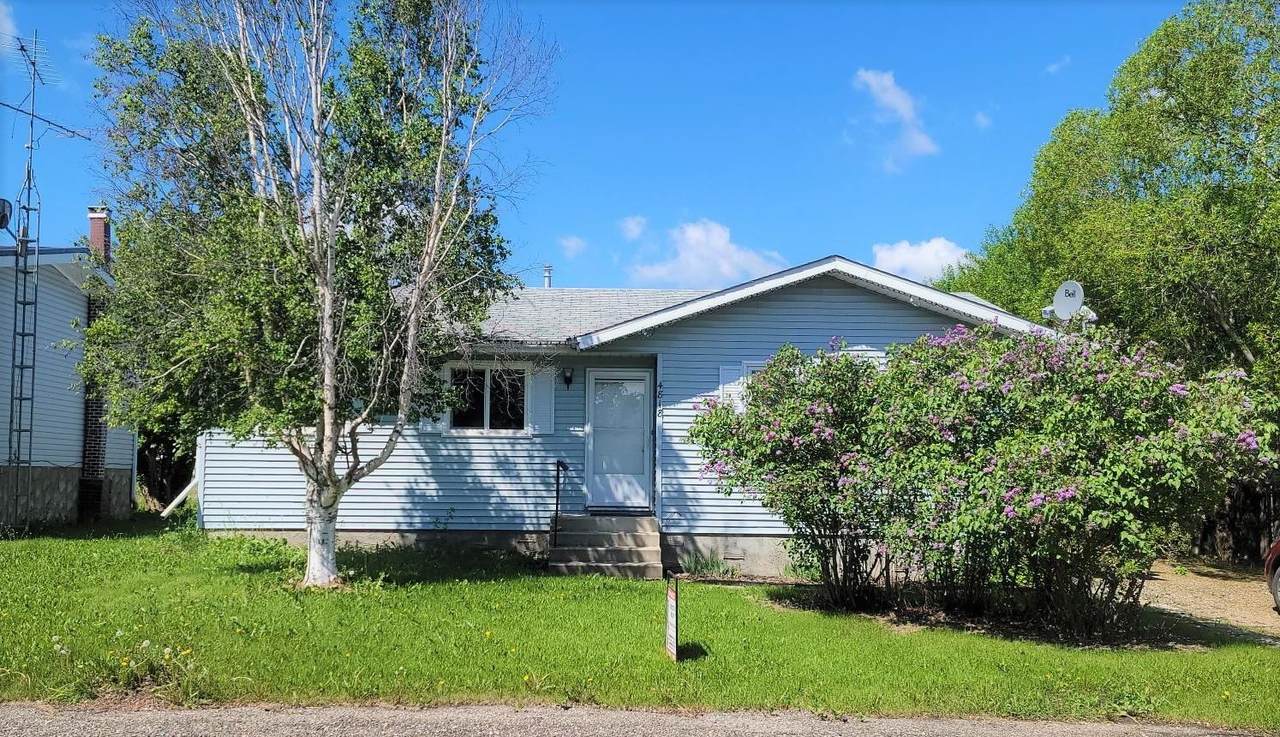4818 49 Street - Photo 1