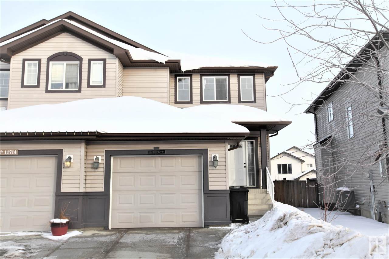 11712 17 Avenue - Photo 1