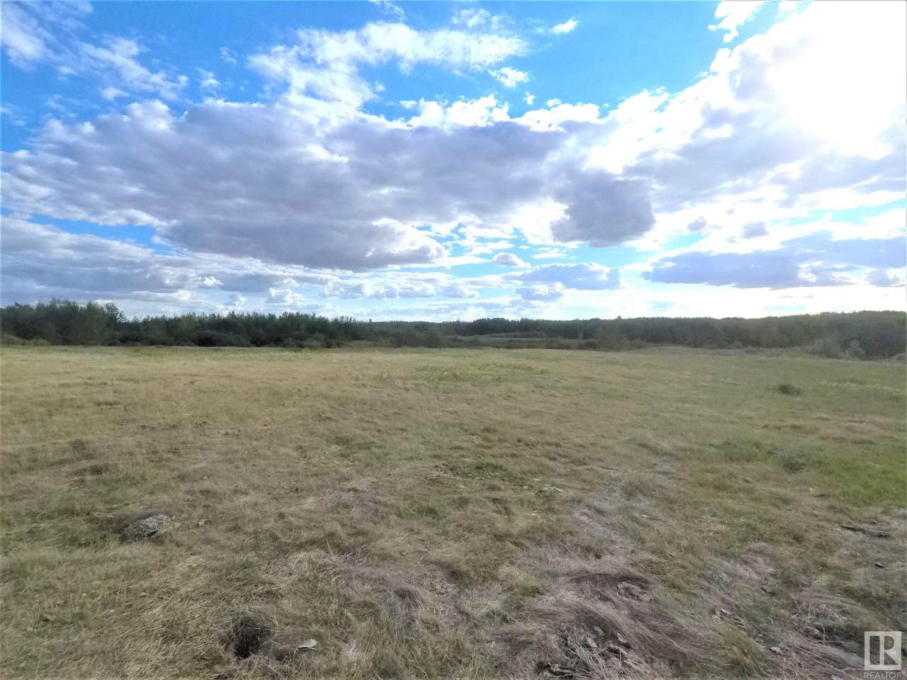 RR 113 TWP 522A - Photo 1