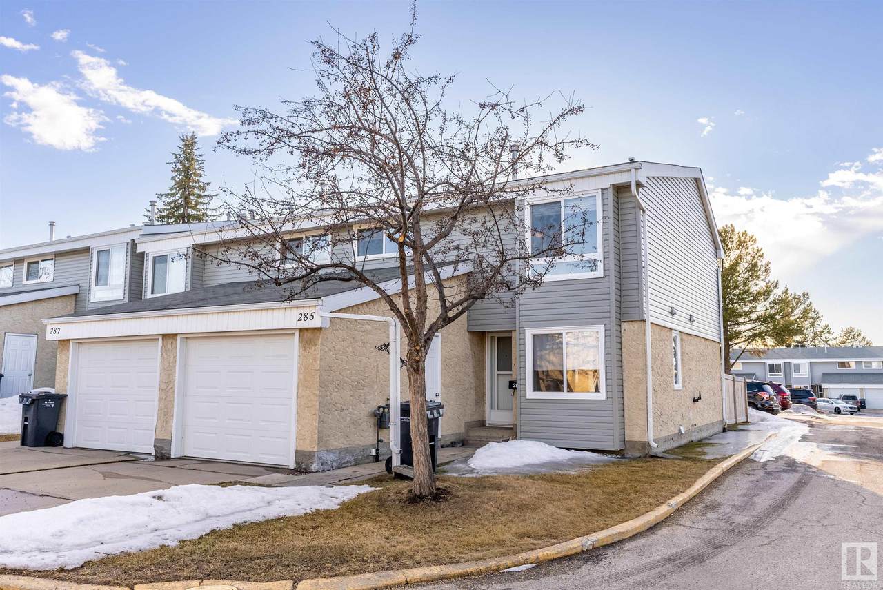 285 Grandin Village - Photo 1