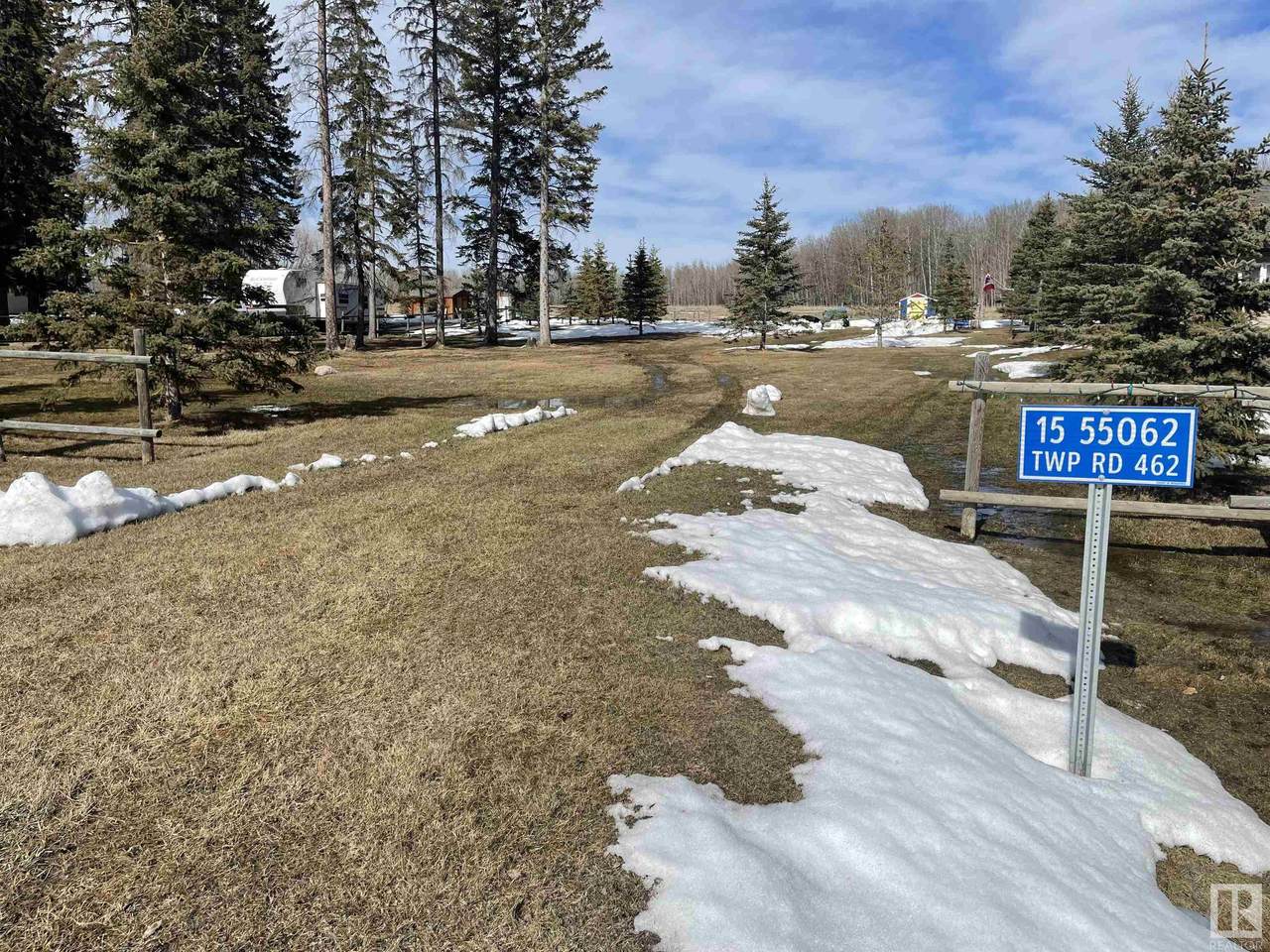 15 55062 TWP RD 462 - Photo 1