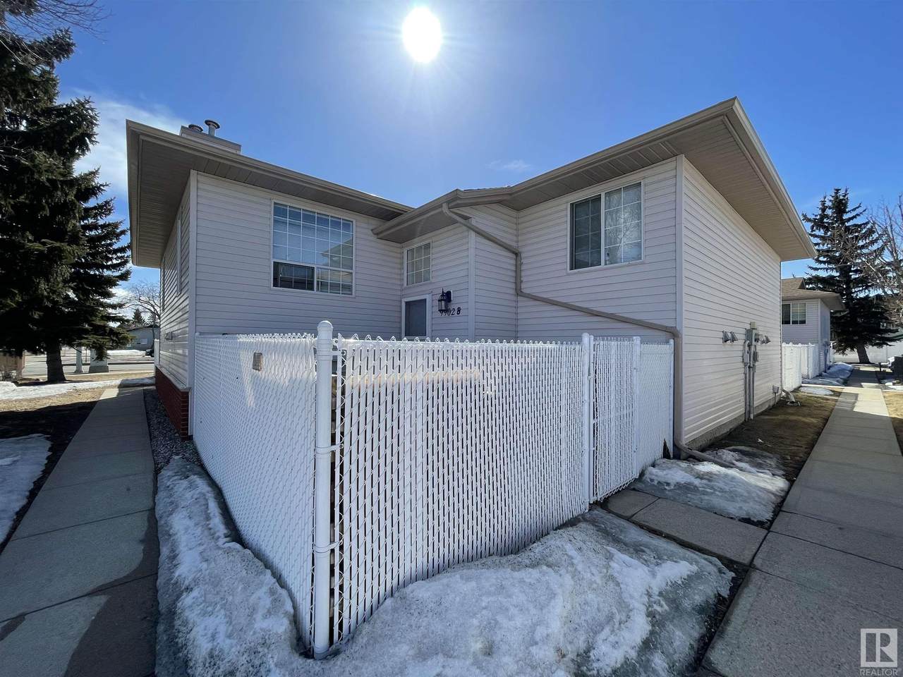 9902B Sherridon Drive - Photo 1