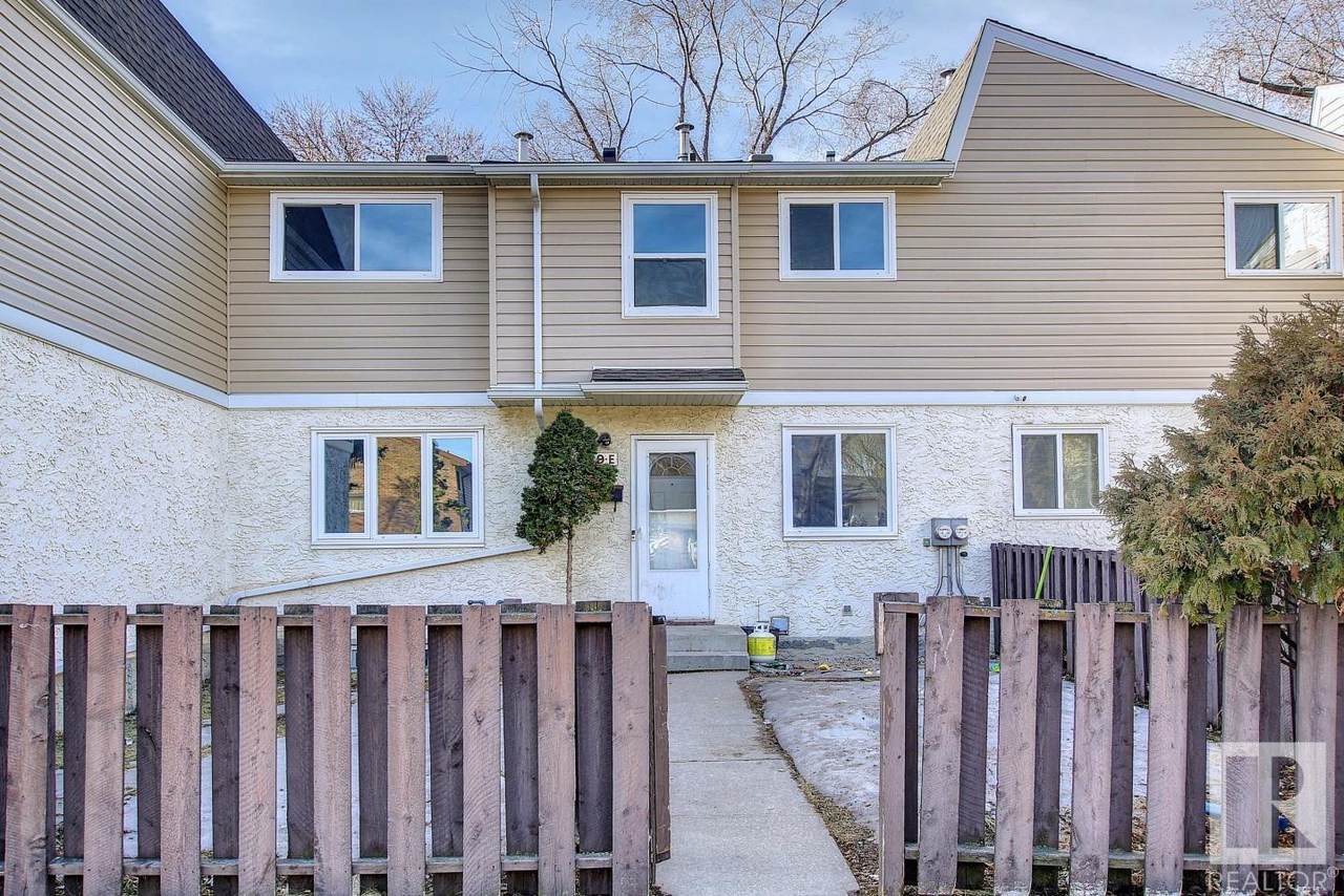 9E Clareview Village - Photo 1