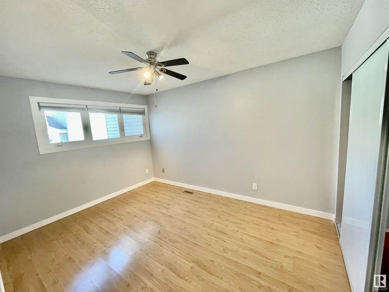 2E Castle Terrace - Photo 1