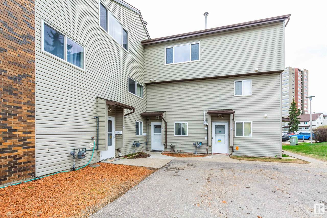 18b Meadowlark Village - Photo 1